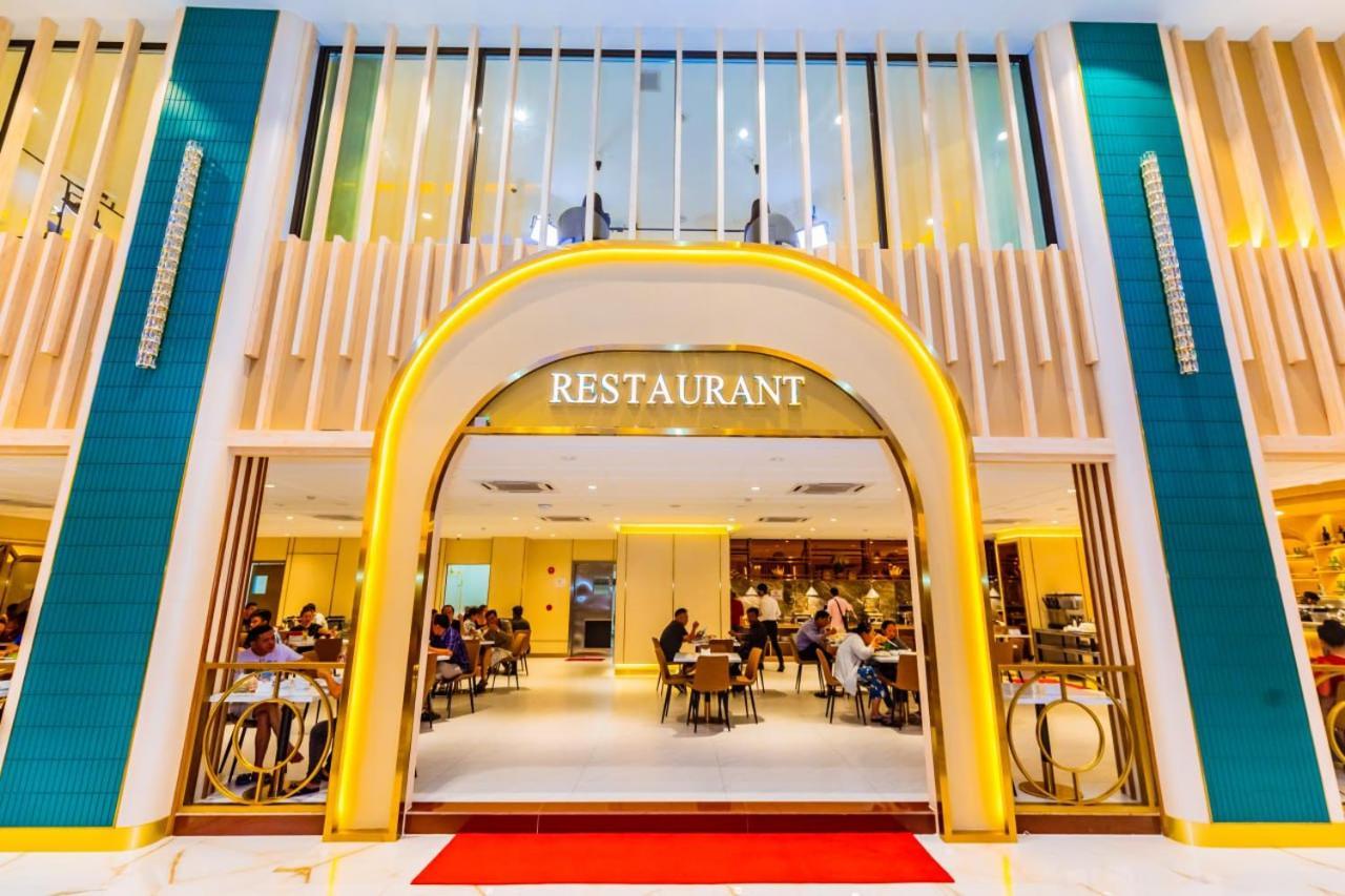 Dynasty Casino Hotel Bavet Экстерьер фото