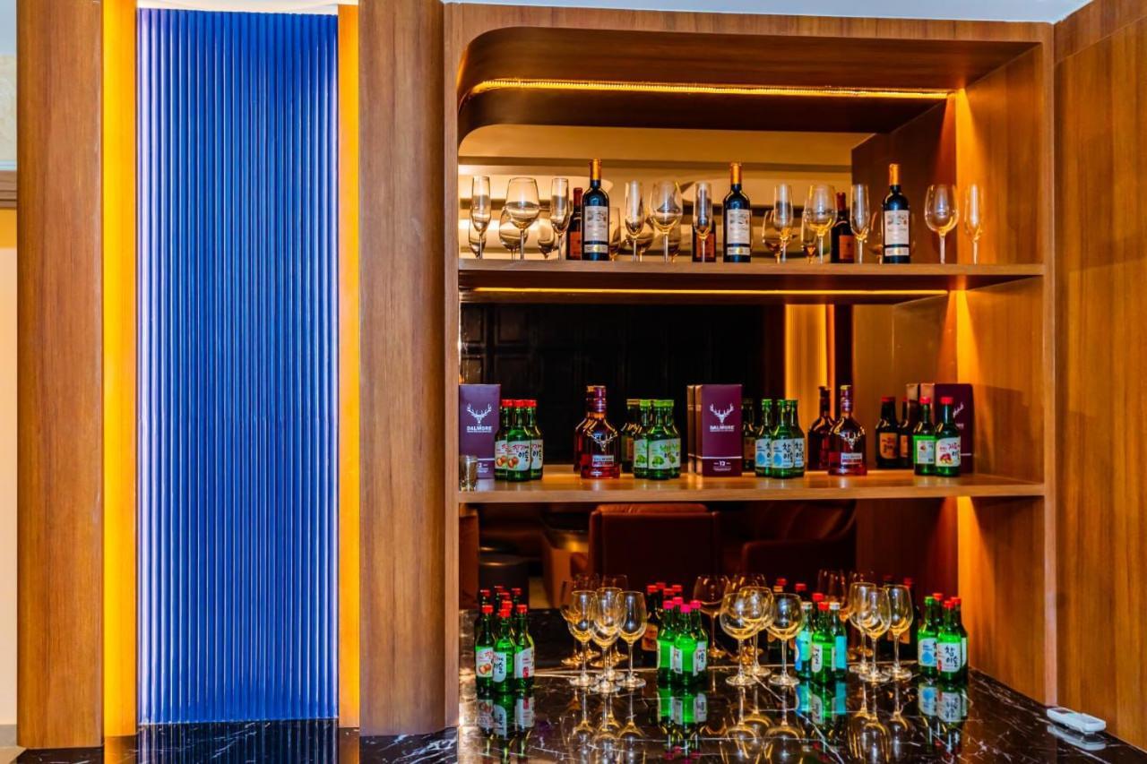 Dynasty Casino Hotel Bavet Экстерьер фото