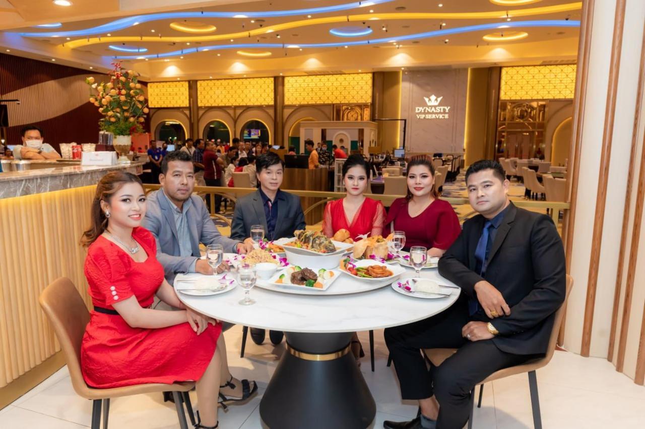 Dynasty Casino Hotel Bavet Экстерьер фото