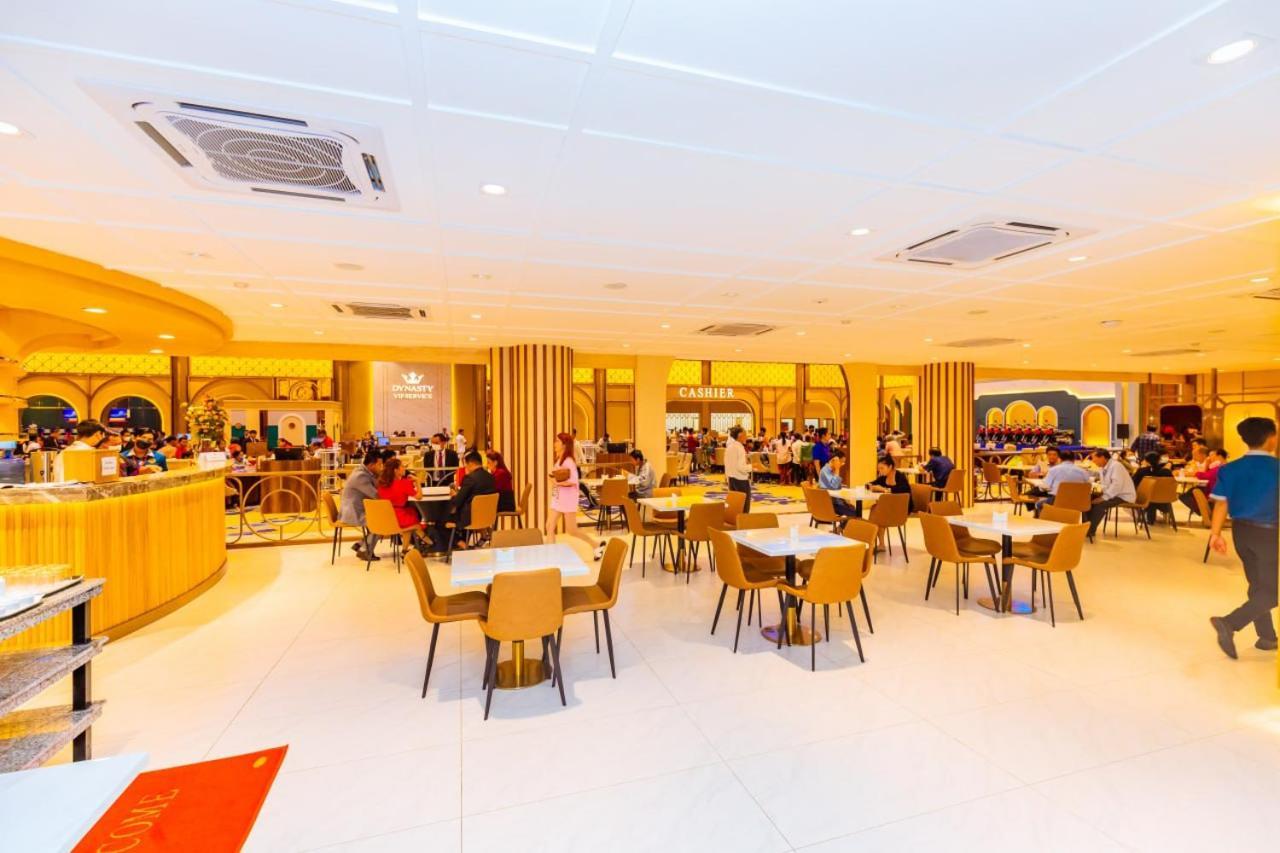 Dynasty Casino Hotel Bavet Экстерьер фото