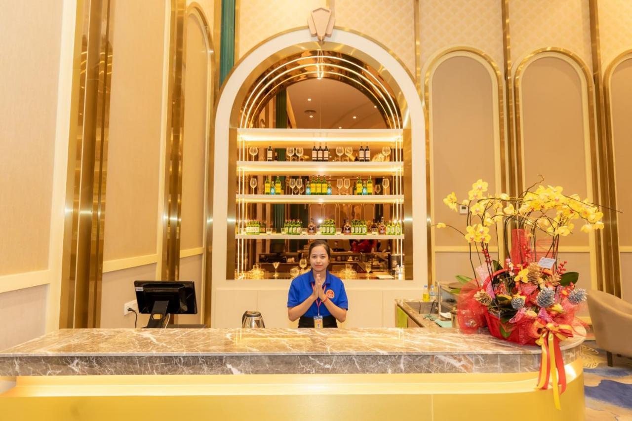Dynasty Casino Hotel Bavet Экстерьер фото