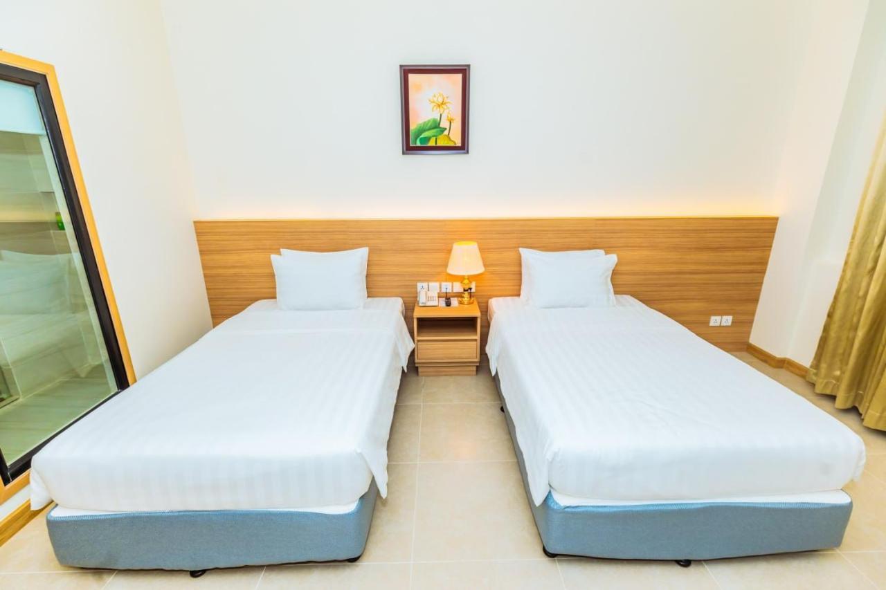 Dynasty Casino Hotel Bavet Экстерьер фото