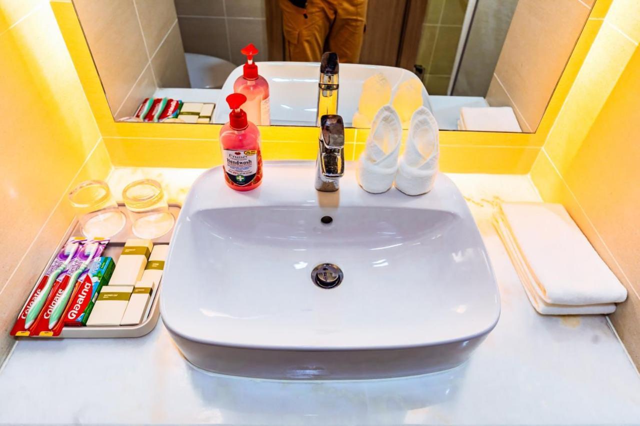 Dynasty Casino Hotel Bavet Экстерьер фото